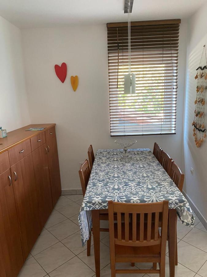 Casa Rosa Apartment บานโจเล ภายนอก รูปภาพ