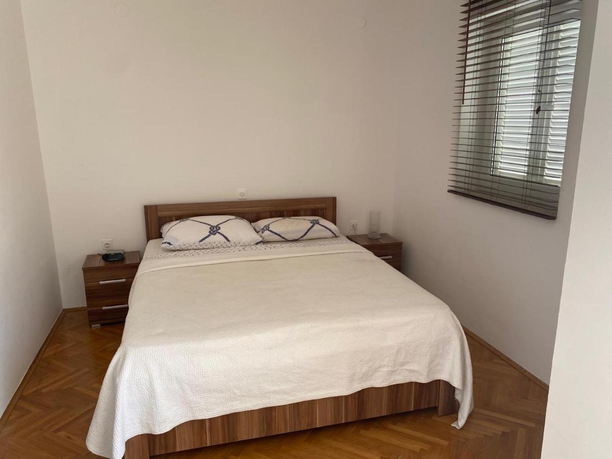 Casa Rosa Apartment บานโจเล ภายนอก รูปภาพ