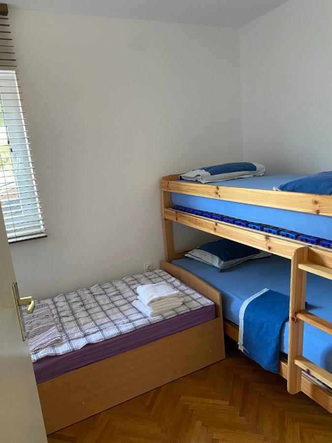 Casa Rosa Apartment บานโจเล ภายนอก รูปภาพ